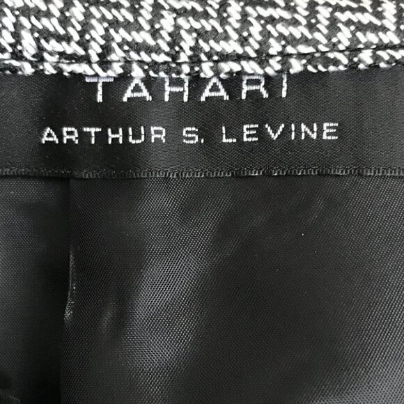 TAHARI  Black And White Suit Size M - Picture 8 of 9